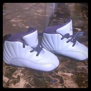 Unisex Jordan 12 Retro size 3C